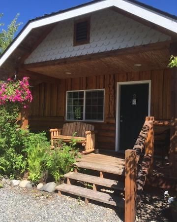 Denali Fireside Cabin & Suites Talkeetna Exterior photo